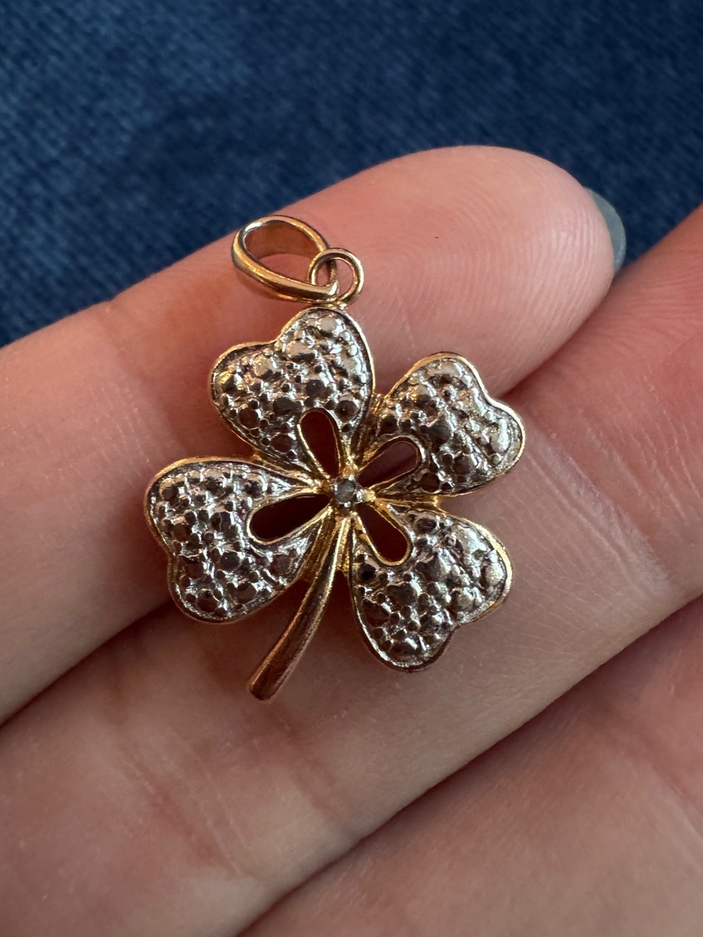 925 Sterling Silver gold plated Clover pendant
